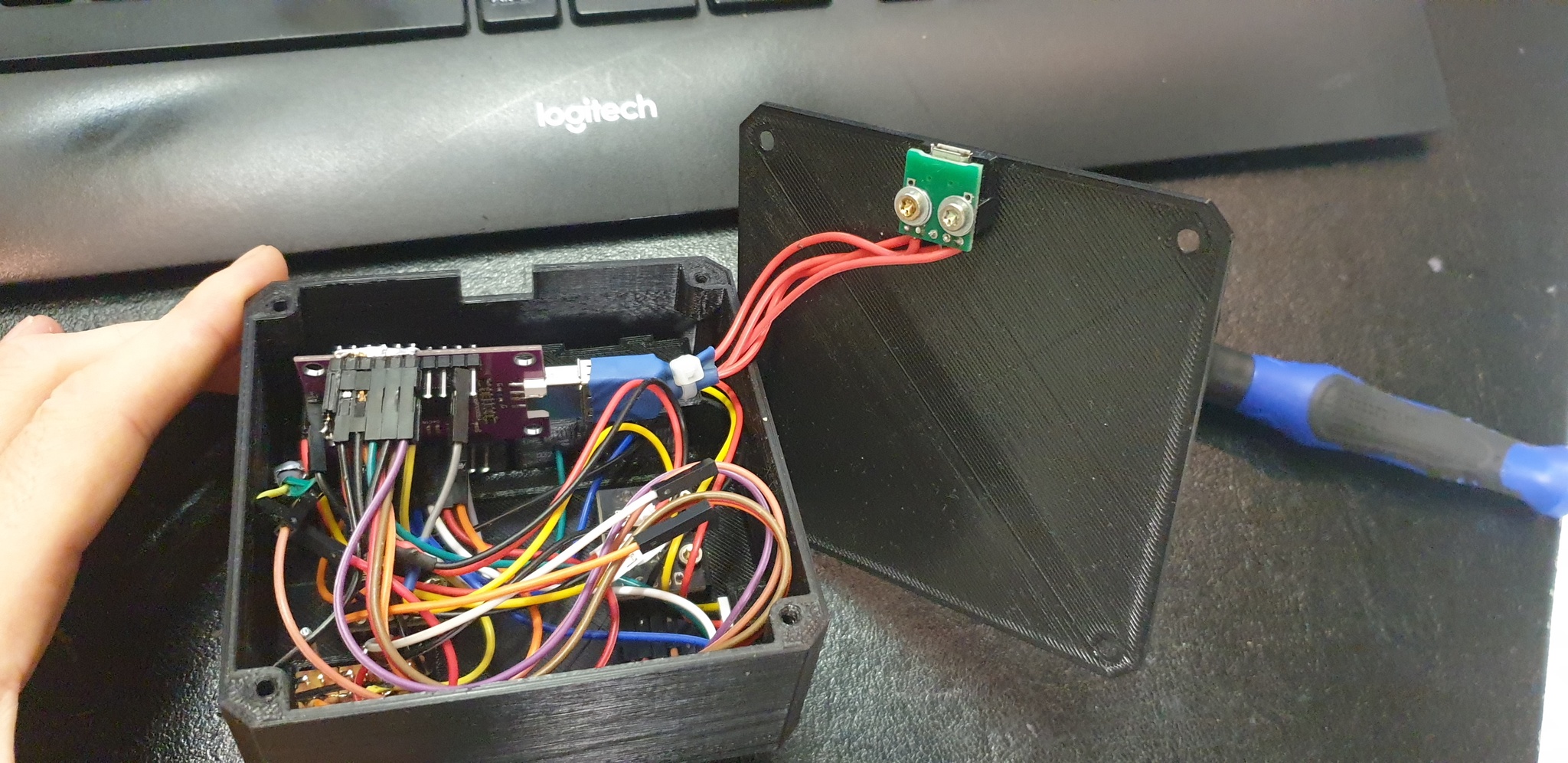 <a href='/portfolio/button-board' onclick='event.stopPropagation();'>Buttonboard inside</a>